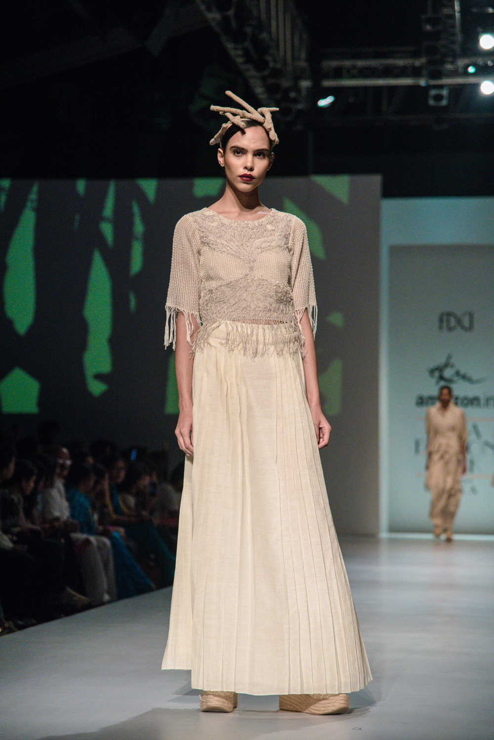 Ekru by Ektaa FDCI Amazon India Fashion Week Spring Summer 2018 Look 3