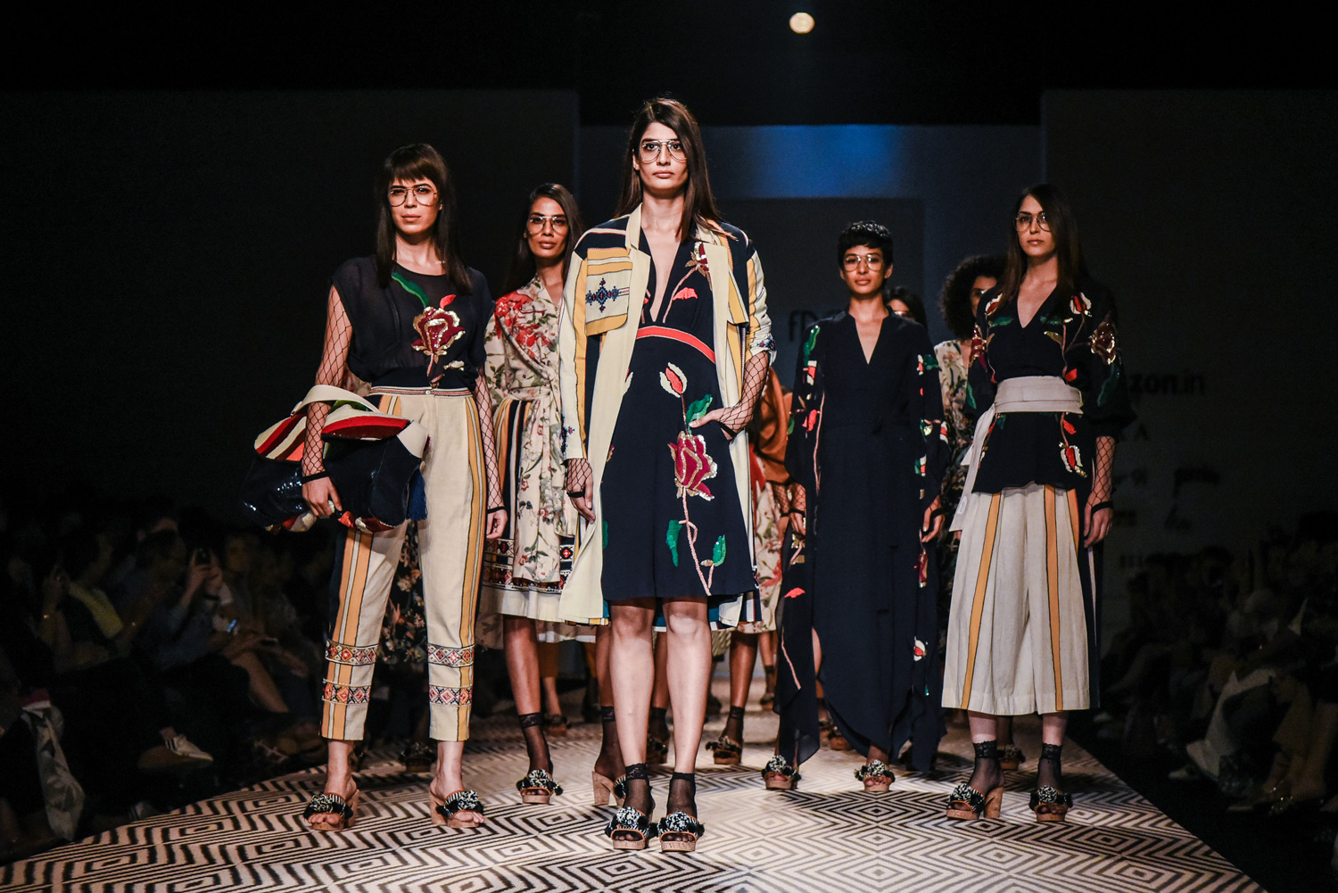Vineet Bahl FDCI Amazon India Fashion Week Spring Summer 2018 Finale