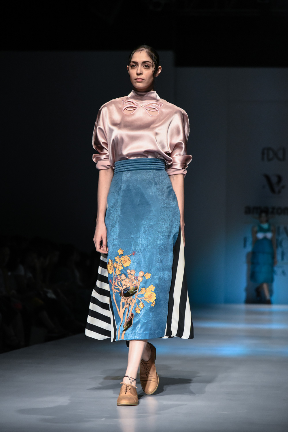 Archana Rao FDCI Amazon India Fashion Week Spring Summer 2018 Look 11