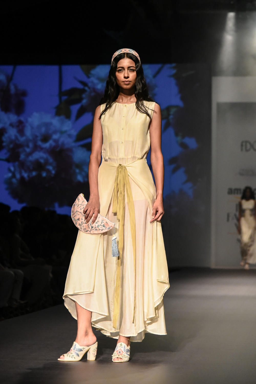 Pinnacle by Shruti Sancheti FDCI Amazon India Fashion Week Spring Summer 2018 Look 1