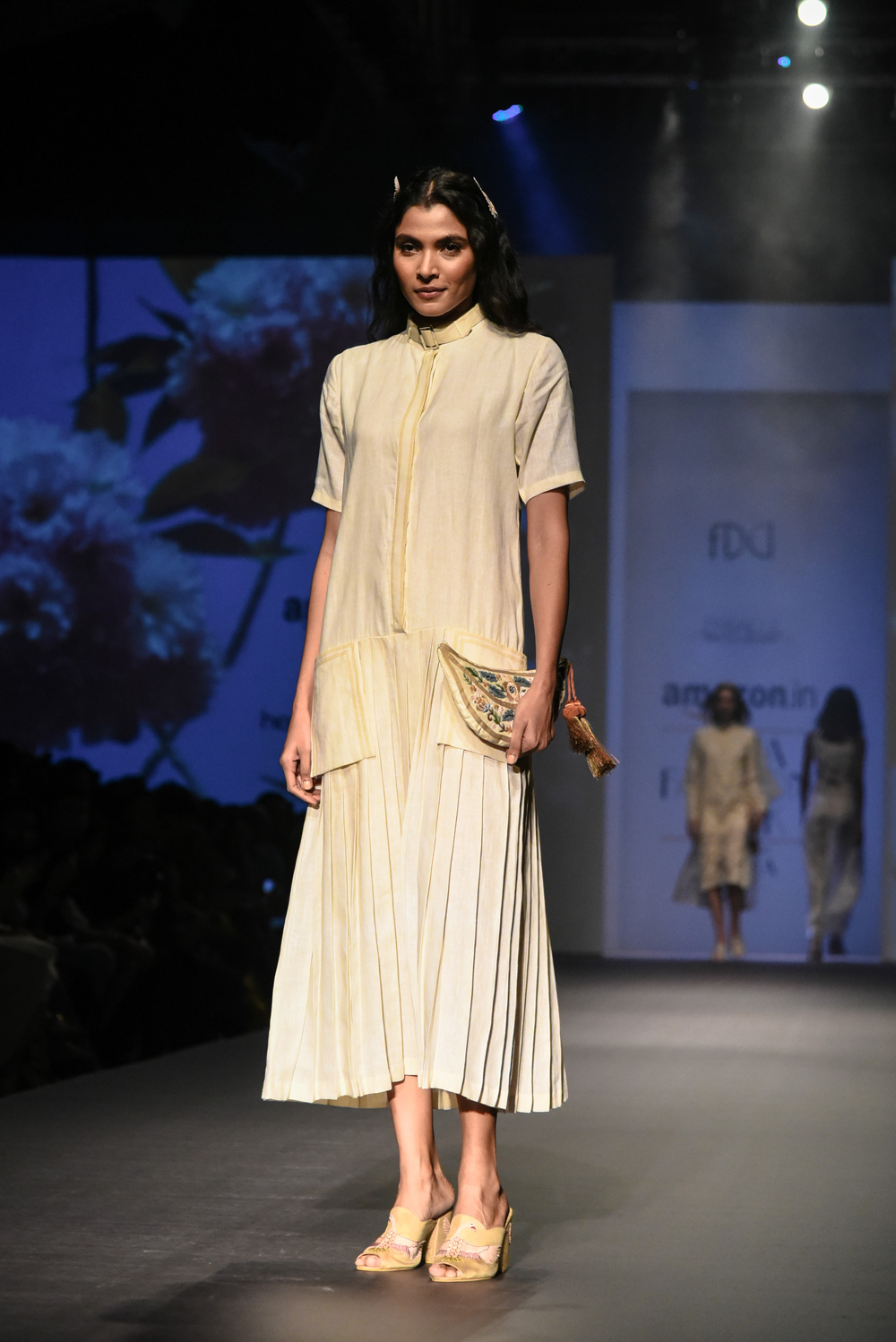 Pinnacle by Shruti Sancheti FDCI Amazon India Fashion Week Spring Summer 2018 Look 3