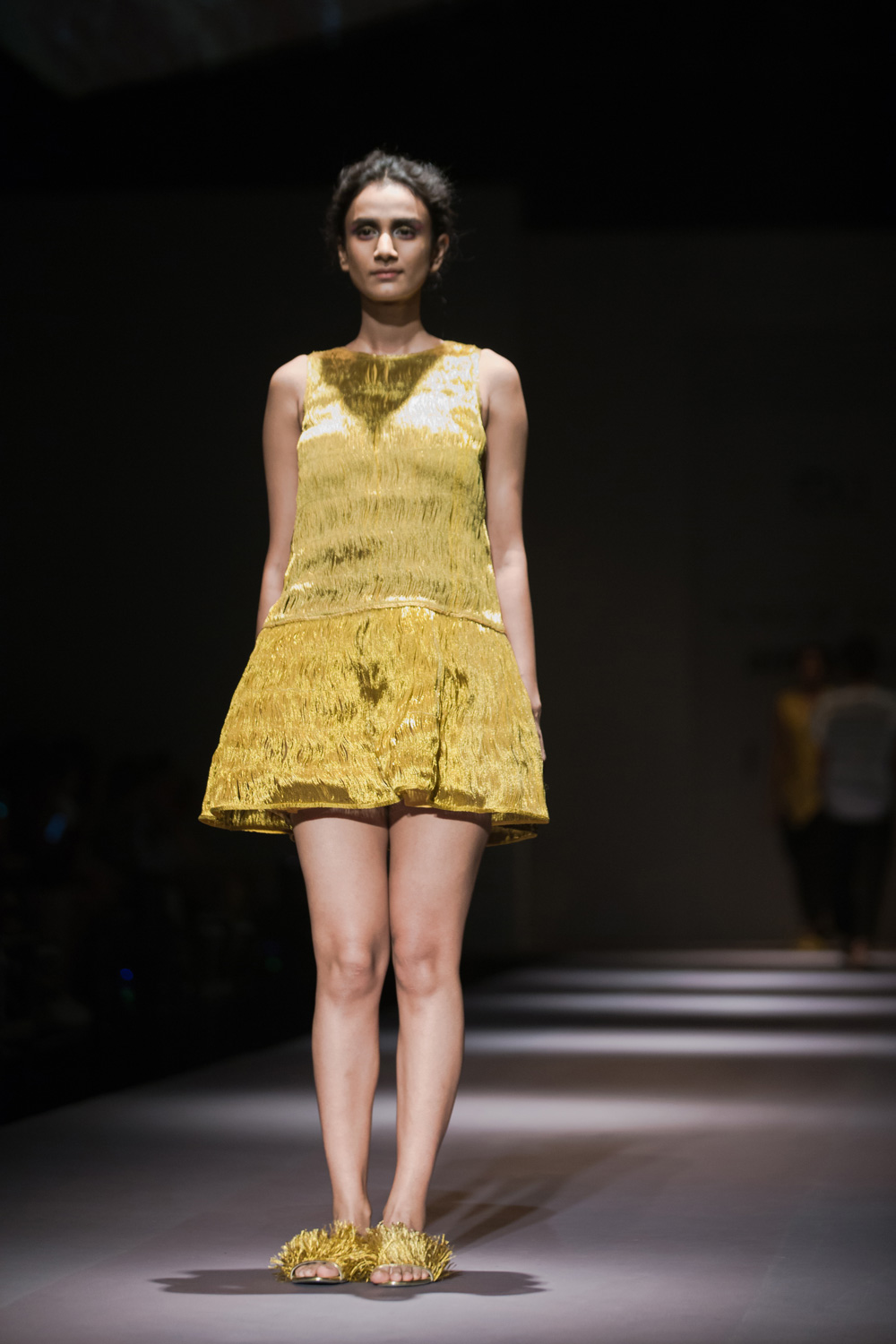 Rimzim Dadu FDCI Amazon India Fashion Week Spring Summer 2018 Look 13