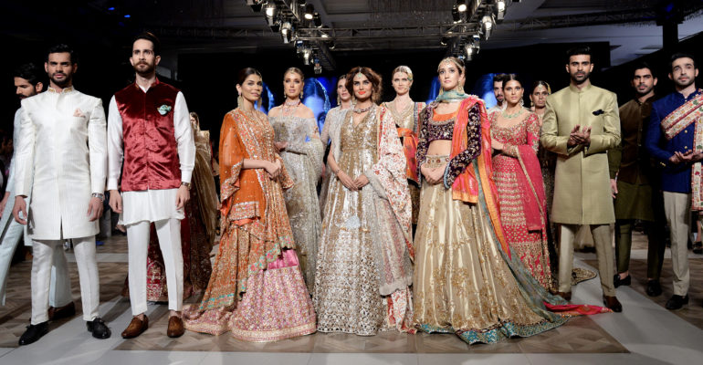 Sania Maskatiya PFDC L'Oreal Paris Bridal Week 2017 Featured