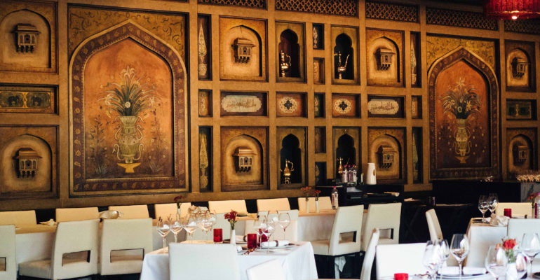 Varq Taj Mahal Hotel