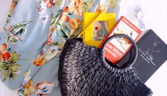 Books you Should Read on a Plane | Zardozi Magazineel - Mermaid's Muse