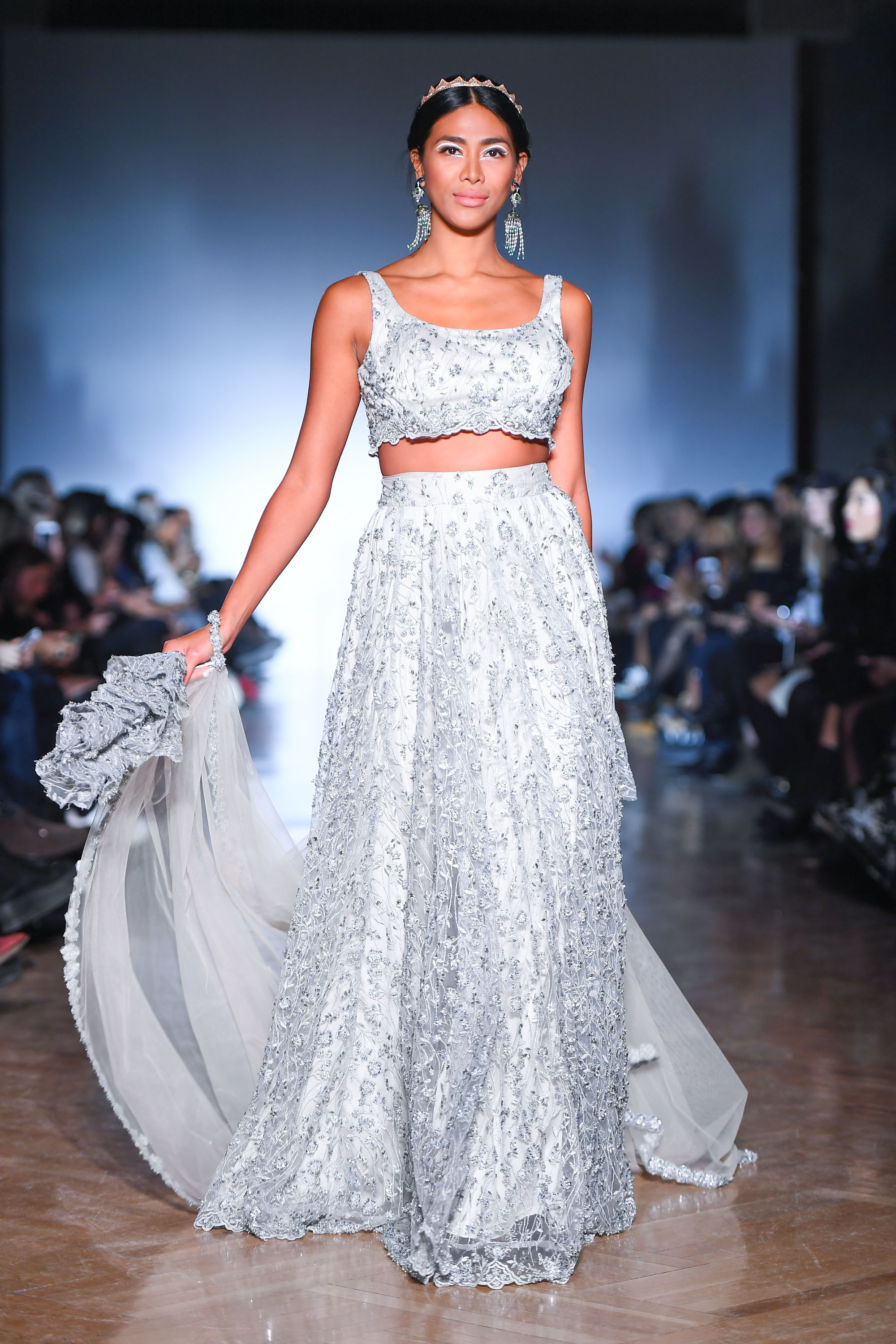 Mani-jassal-spring-summer-2019-zardozi