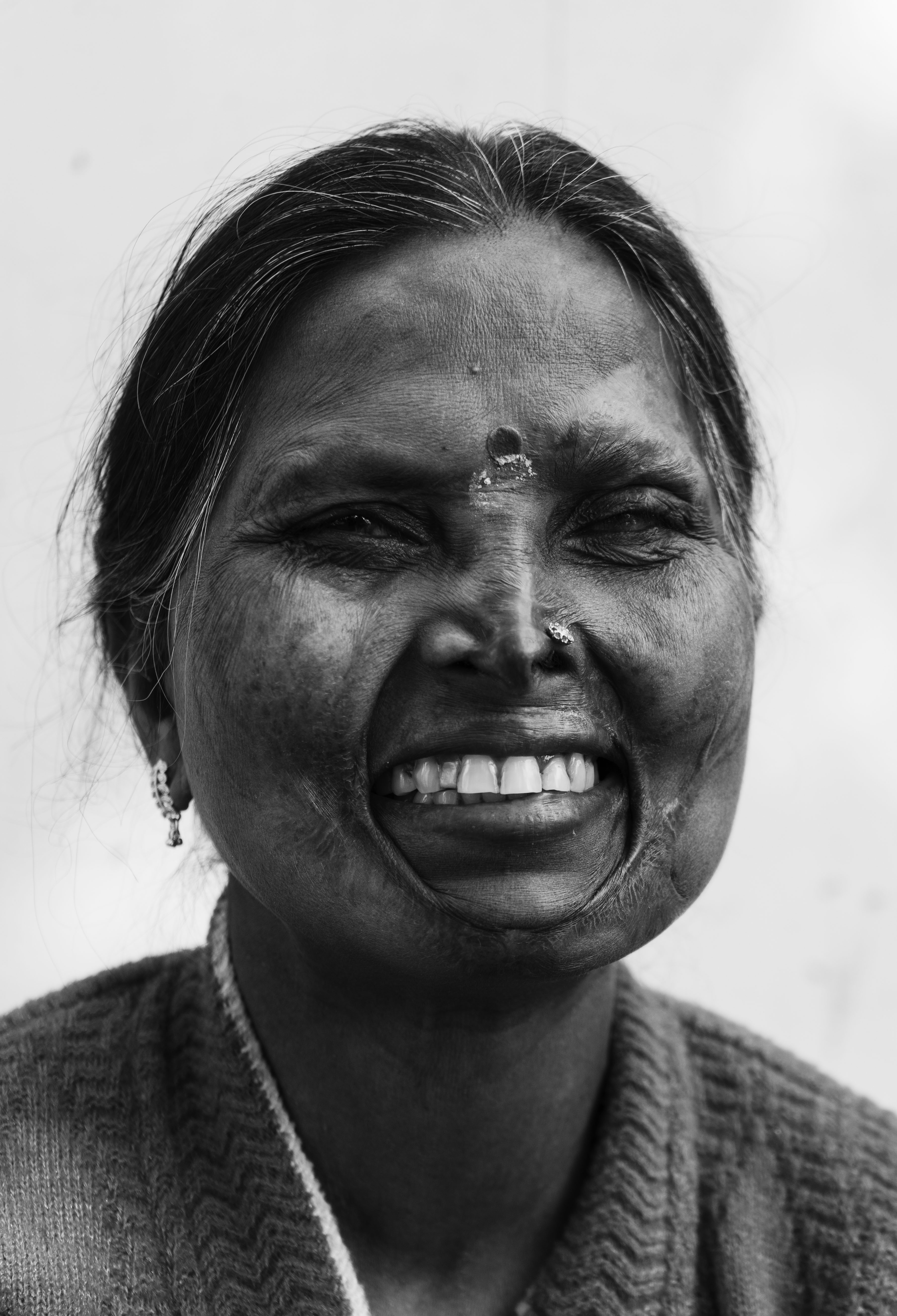 This-Indian-Cafe-is-Run-by-Acid-Attack-Survivors